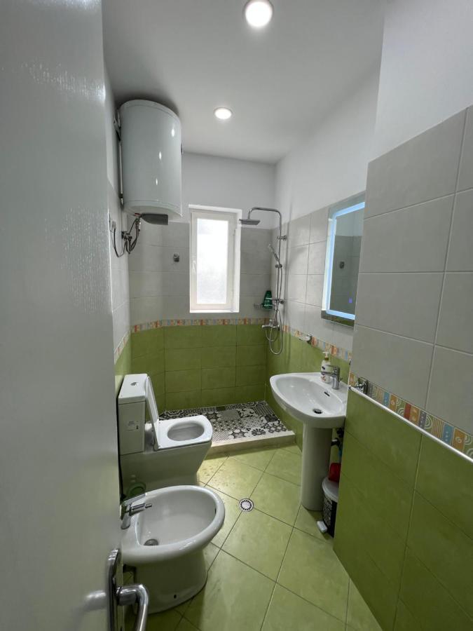 Leti Apartaments 21 Dhjetori Sc تيرانا المظهر الخارجي الصورة