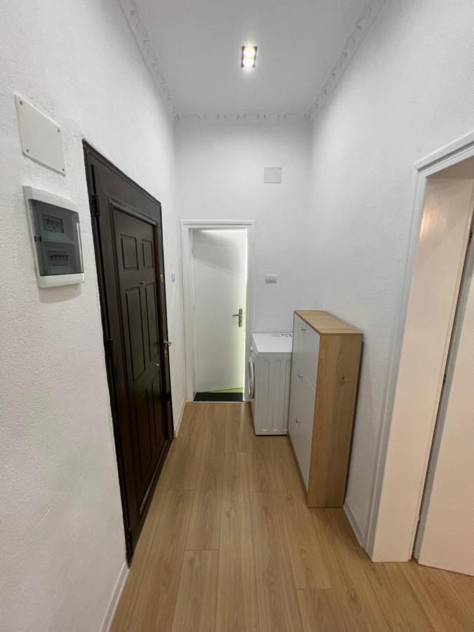 Leti Apartaments 21 Dhjetori Sc تيرانا المظهر الخارجي الصورة